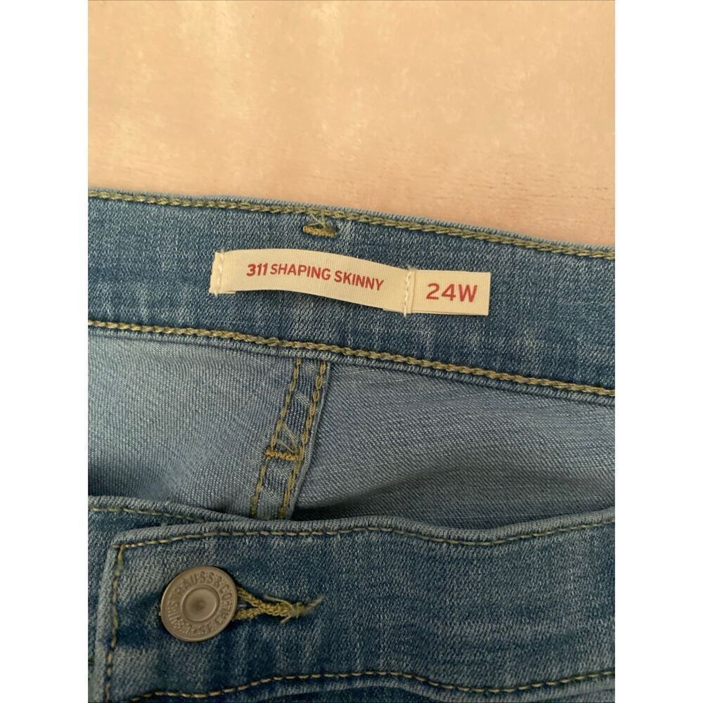 Levis 311 Shaping Skinny Jeans Women Plus Size 24W Blue Denim29" Inseam - Picture 2 of 10
